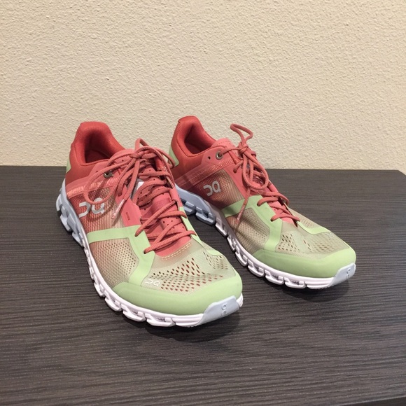 On Cloud Cloudflow Running Shoes Gauva Dust Rose and Green Size
